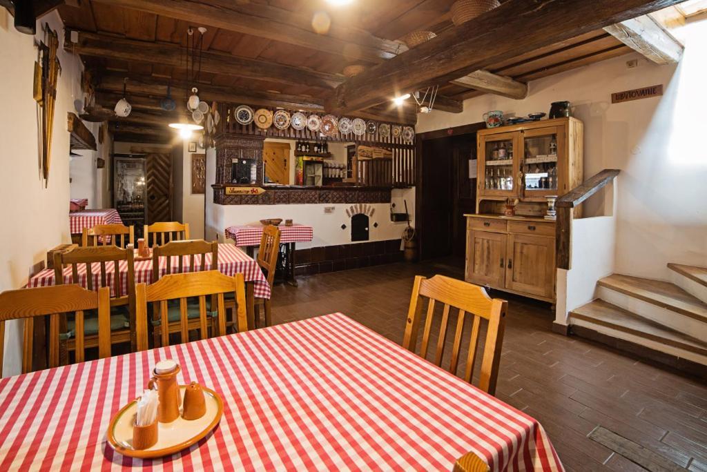 Penzión Starý Hostinec Banska Stiavnica Exterior foto