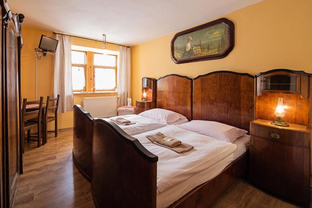 Penzión Starý Hostinec Banska Stiavnica Exterior foto