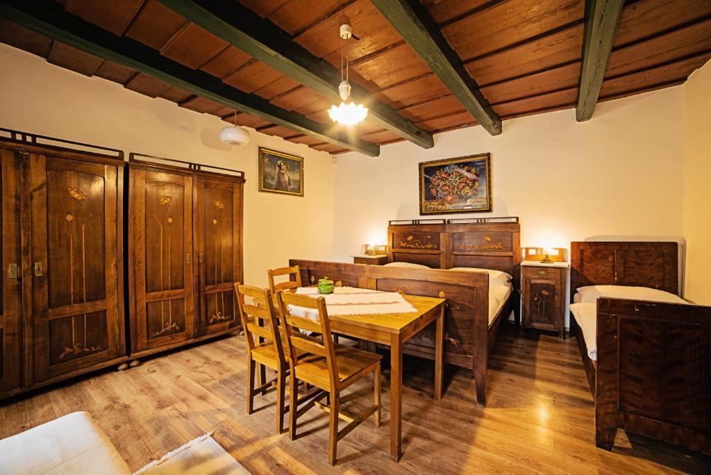Penzión Starý Hostinec Banska Stiavnica Exterior foto