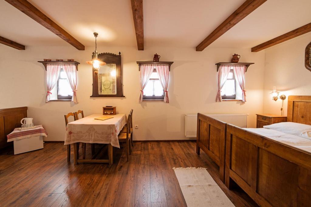 Penzión Starý Hostinec Banska Stiavnica Exterior foto