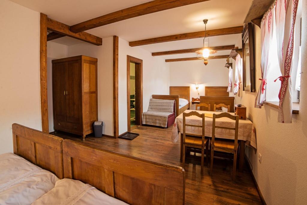 Penzión Starý Hostinec Banska Stiavnica Exterior foto
